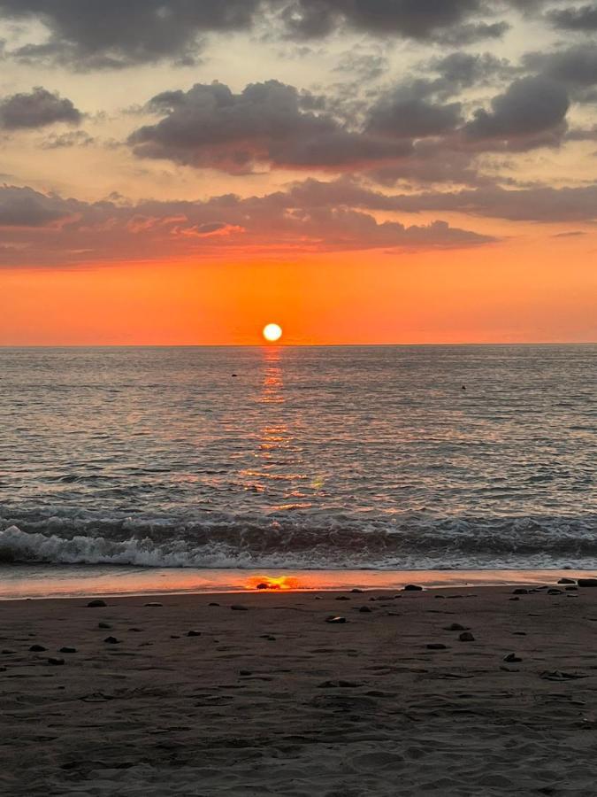 Sunset Appart, T2 Avec Vue Mer Et Plage A 1 Km Le Carbet Ngoại thất bức ảnh
